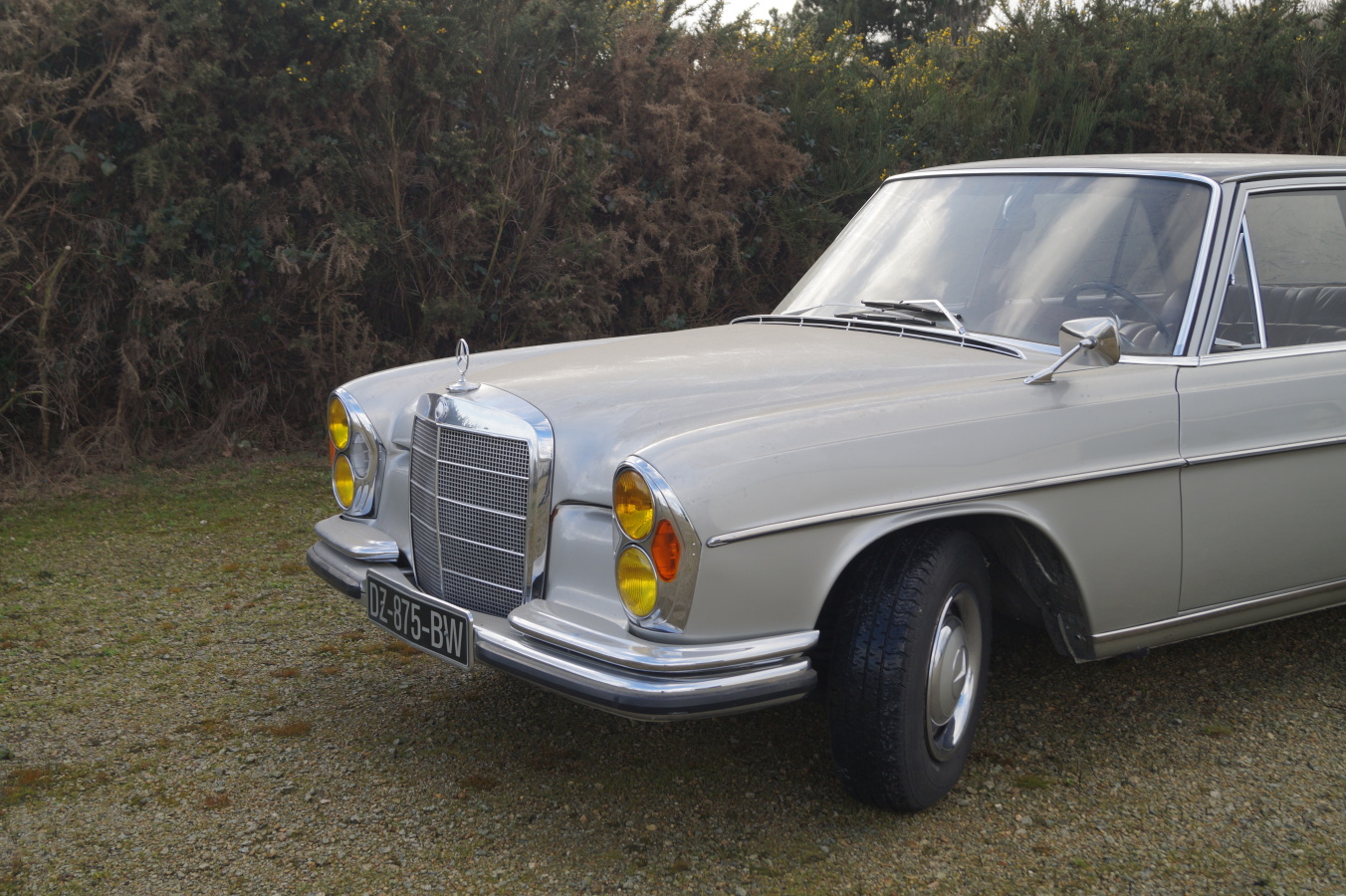 MERCEDES 250 SE Type : 250SE - Année : 1967 - Numéro de série ...