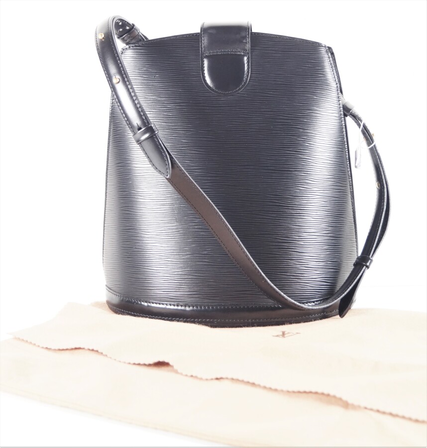 LOUIS VUITTON 'Cluny' MM Bag in Black Epi Leather at 1stDibs